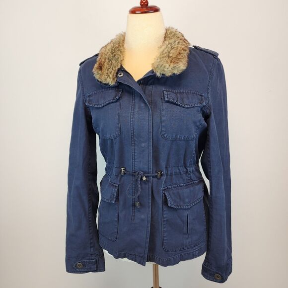 Vintage Y2K Levis Faux Fur Collar Field Jacket Size M Blue Patch Pocket Military - Picture 1 of 16